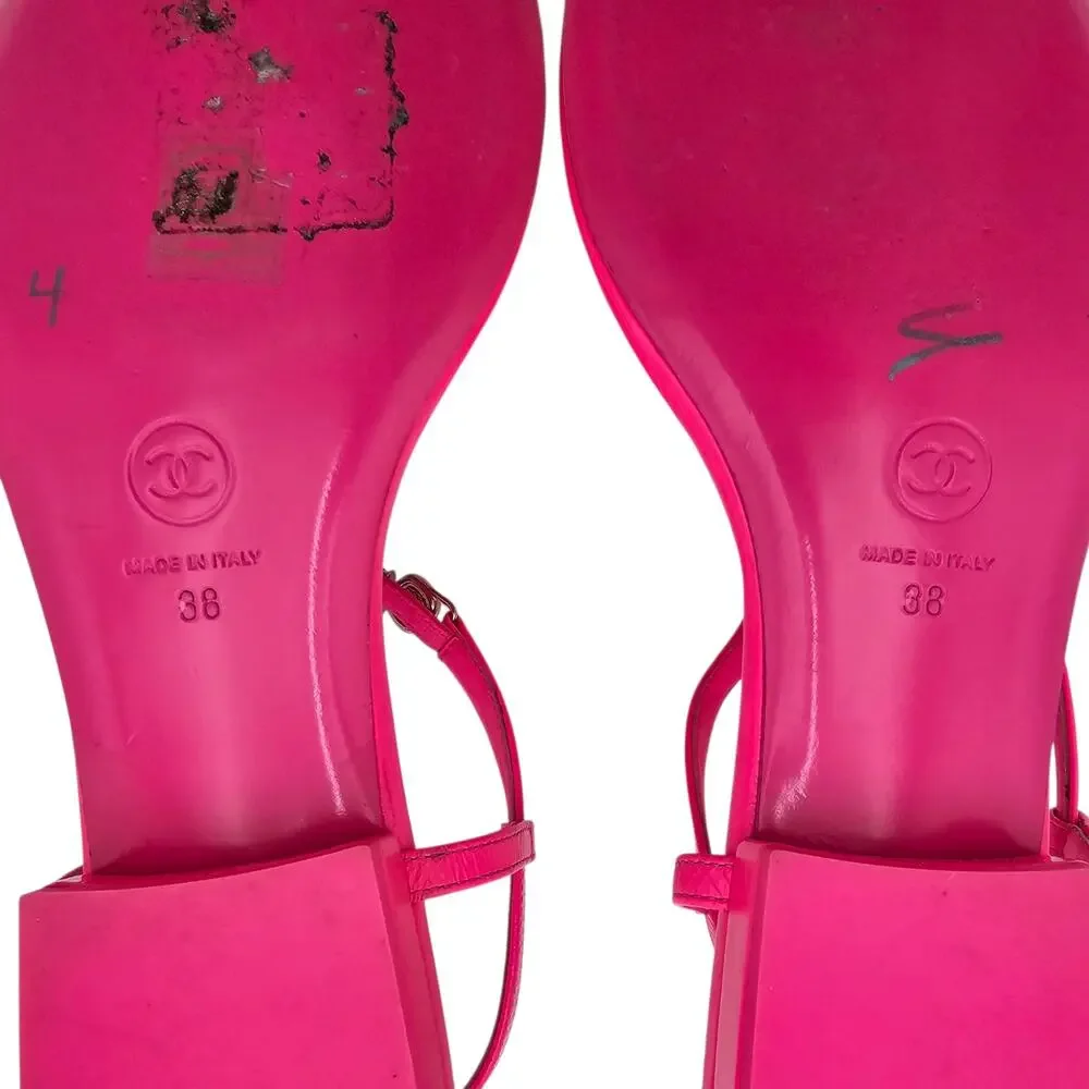 Chanel CC Heart Thong Flat Sandal Neon Hot Pink Leather Gold Size 38 US 7 7.5